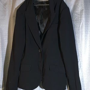 Daisy Feuntes blazer